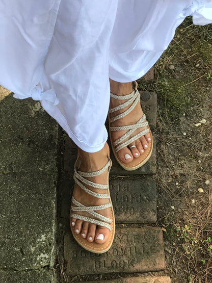 Float Comfort Footbed Sandal in Beige Bliss
